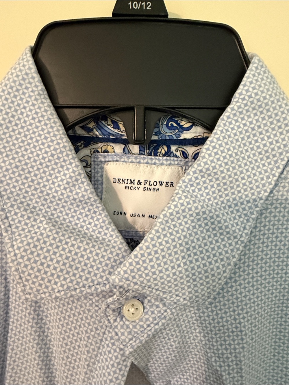 Denim & Flower Light Blue Men's Casual Button-Down Shirt